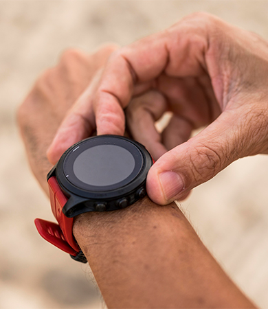 HOW SOLAR-POWERED WEARABLES COULD CHANGE THE WAY WE THINK ABOUT ENERGY